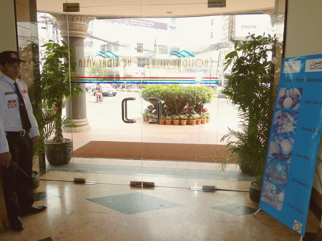 Holiday Villa Hotel City Centre พนมเปญ ภายนอก รูปภาพ