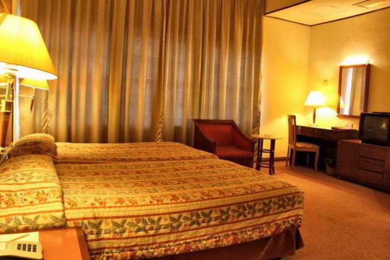 Holiday Villa Hotel City Centre พนมเปญ ภายนอก รูปภาพ